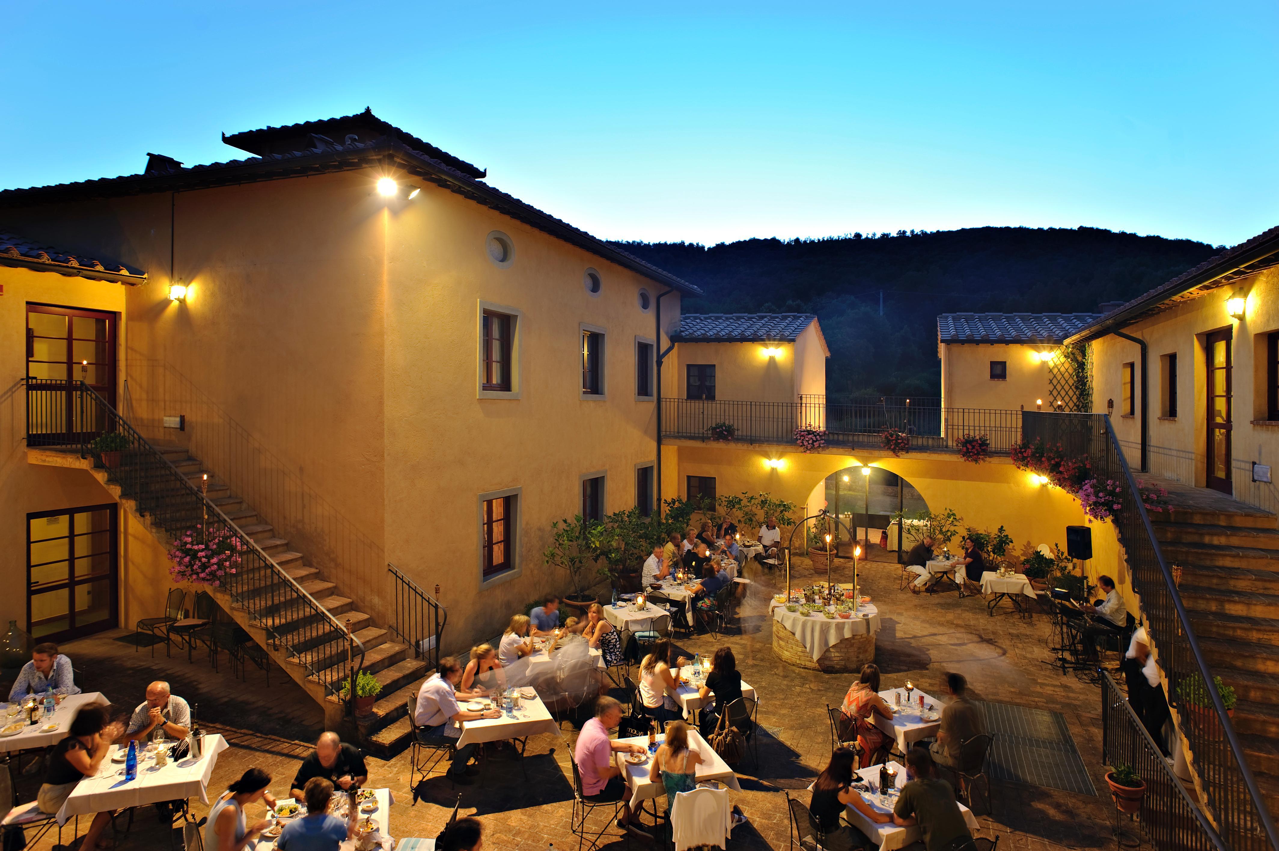 Hotel & Restaurant Casolare Le Terre Rosse San Gimignano Exterior photo
